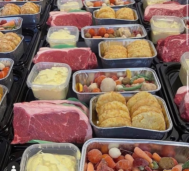 Beringsslagteren ApS præsenterer nem weekendmenu til to for kun 199,95 kr.