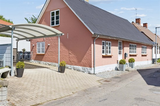 Møllevænget 7 er til salg for kun 395.000 kr.: Se de billigste boliger til salg i Broager her