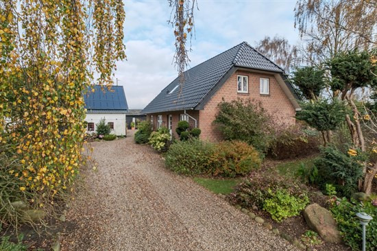 Top 6 over dyreste boliger til salg i Bredsten. Priser op til 3.685.000 kr