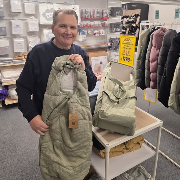 KiDS Coolshop tilbyder gratis Voksi Breeze Light ved køb af Voksi Carry Me i Frederikshavn