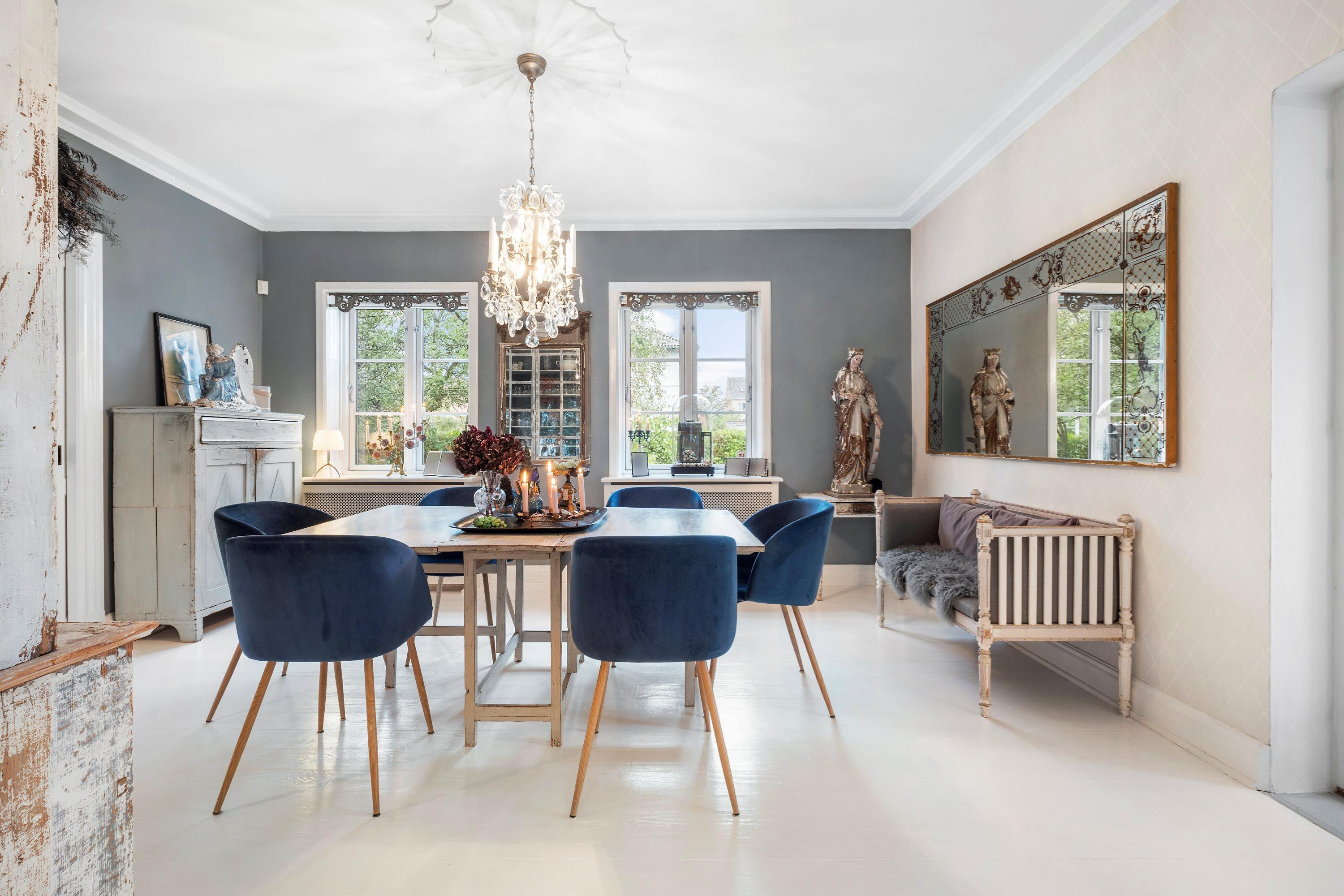 Til salg hos Ejendomsmæglerne Hansen & Thoft: Eksklusiv herskabsvilla i hjertet af Aalborg