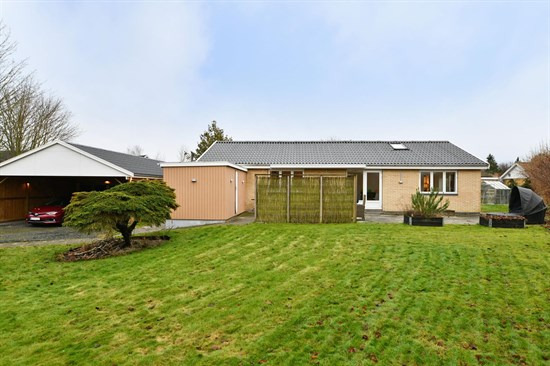 Krbg Ladegårds Vej 94 og 2 andre boliger er kommet til salg denne uge i Helsingør - se boligerne her.