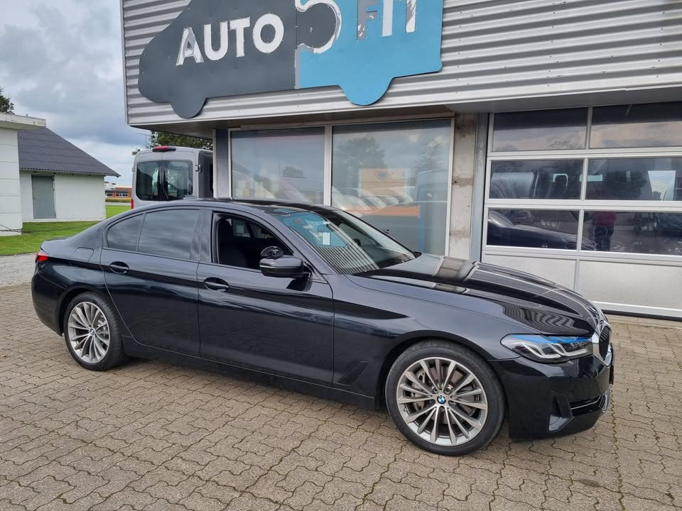 Autofit A/S klargør BMW 545e med Peheja skolevognspedaler