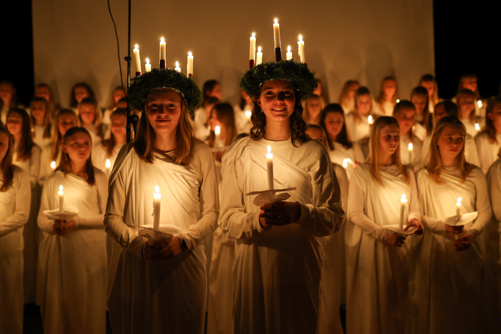 Start december med adventsmøde på Dejbjerglund Efterskole