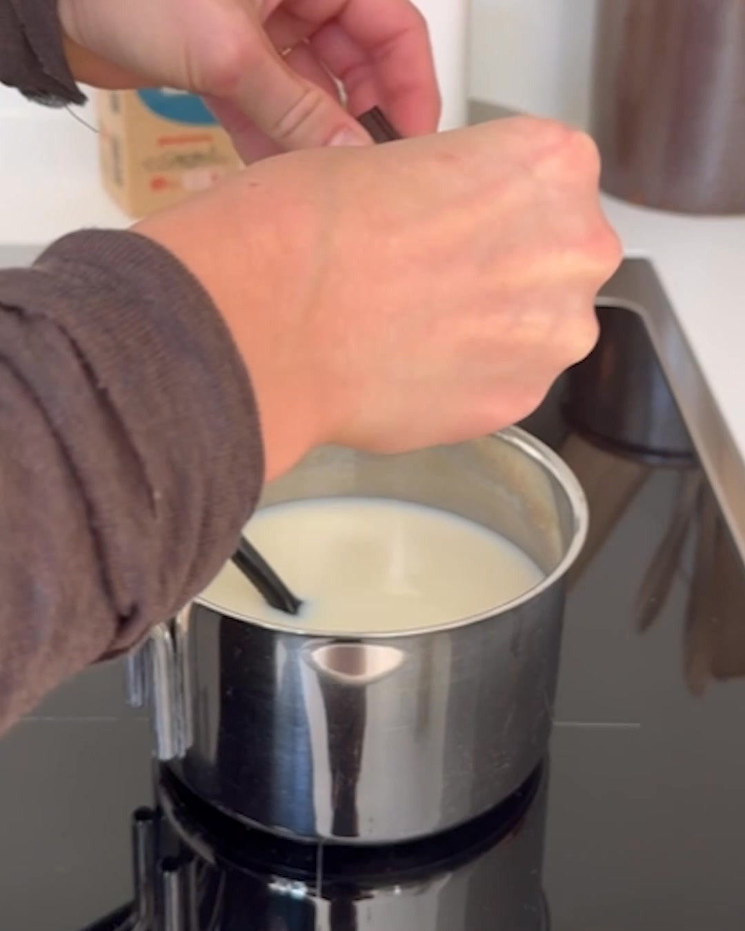 SPAR Skallerup A/S byder på opskrift til økologisk varm chokolade