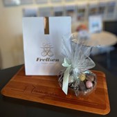 Byens Mæglere ApS i Hjørring inviterer til påskekonkurrence med lækre præmier