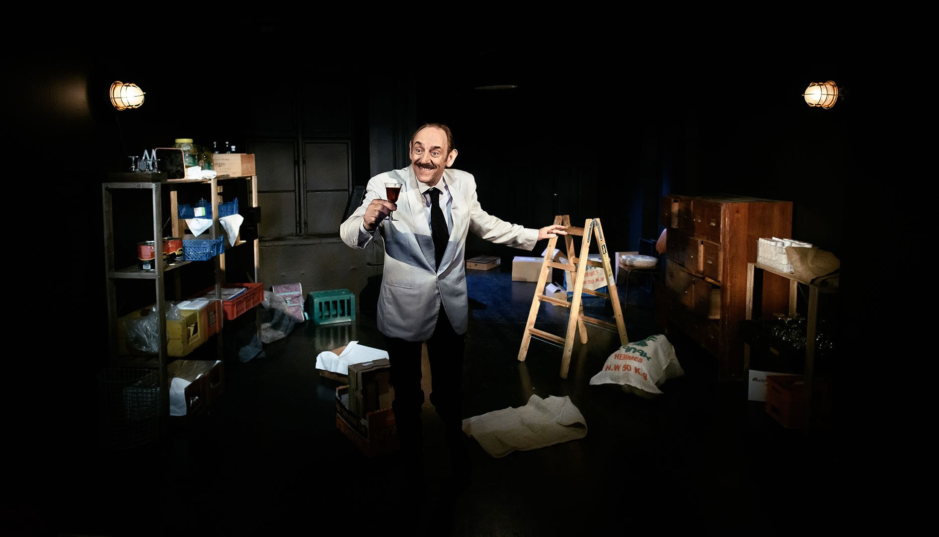 Restaurant Europa: En smagfuld fortælling om forfald i Kjellerup