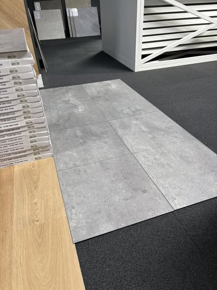 Viborg Gulvforum tilbyder vinyl click-gulv til nedsat pris