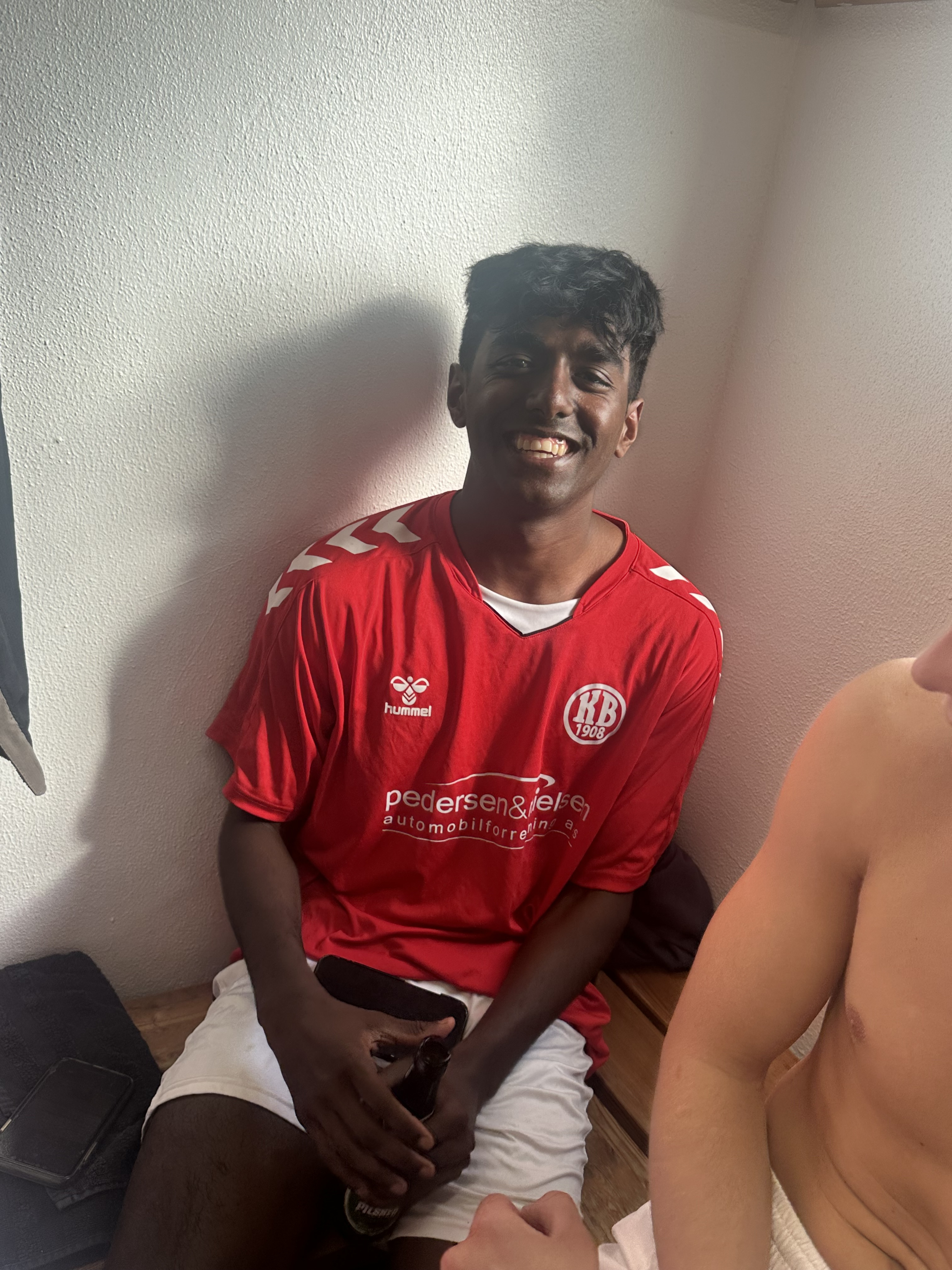 Kristrup Boldklub indkasserer 3 sikre point på hjemmebane: "Der var aldrig tvivl om at Vorup skulle tilbage til den anden side af Århusvej med 0 point på kontoen."