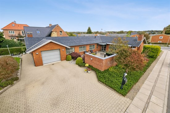 Grønningen 2 og 1 anden boliger er kommet til salg denne uge i Skive - se boligerne her.