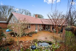 Charmerende villa i børnevenligt villakvarter i Brønderslev