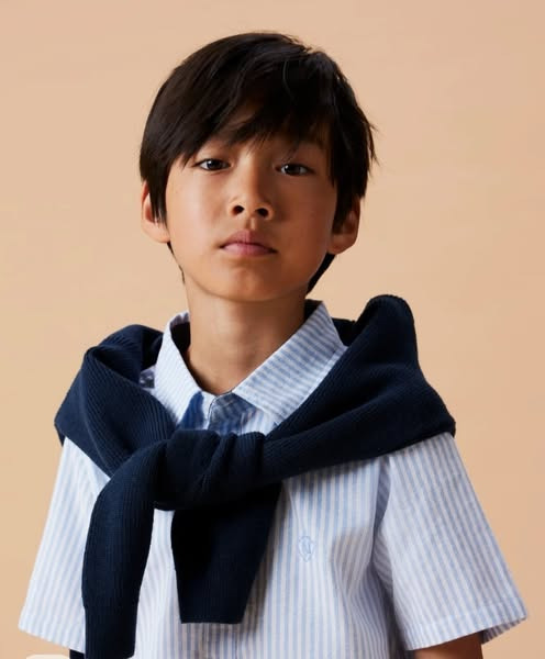 Børneshoppen Brønderslev præsenterer sommerens skjorter og smarte sko til børn