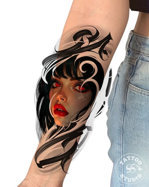 Oplev Sashas enestående tattoo-kunst hos Tattoo Studio 96 i Aalborg