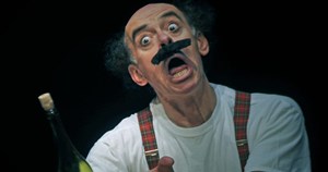 Oplev Paolo Nanis kropsteater "BREVET" i Tarm