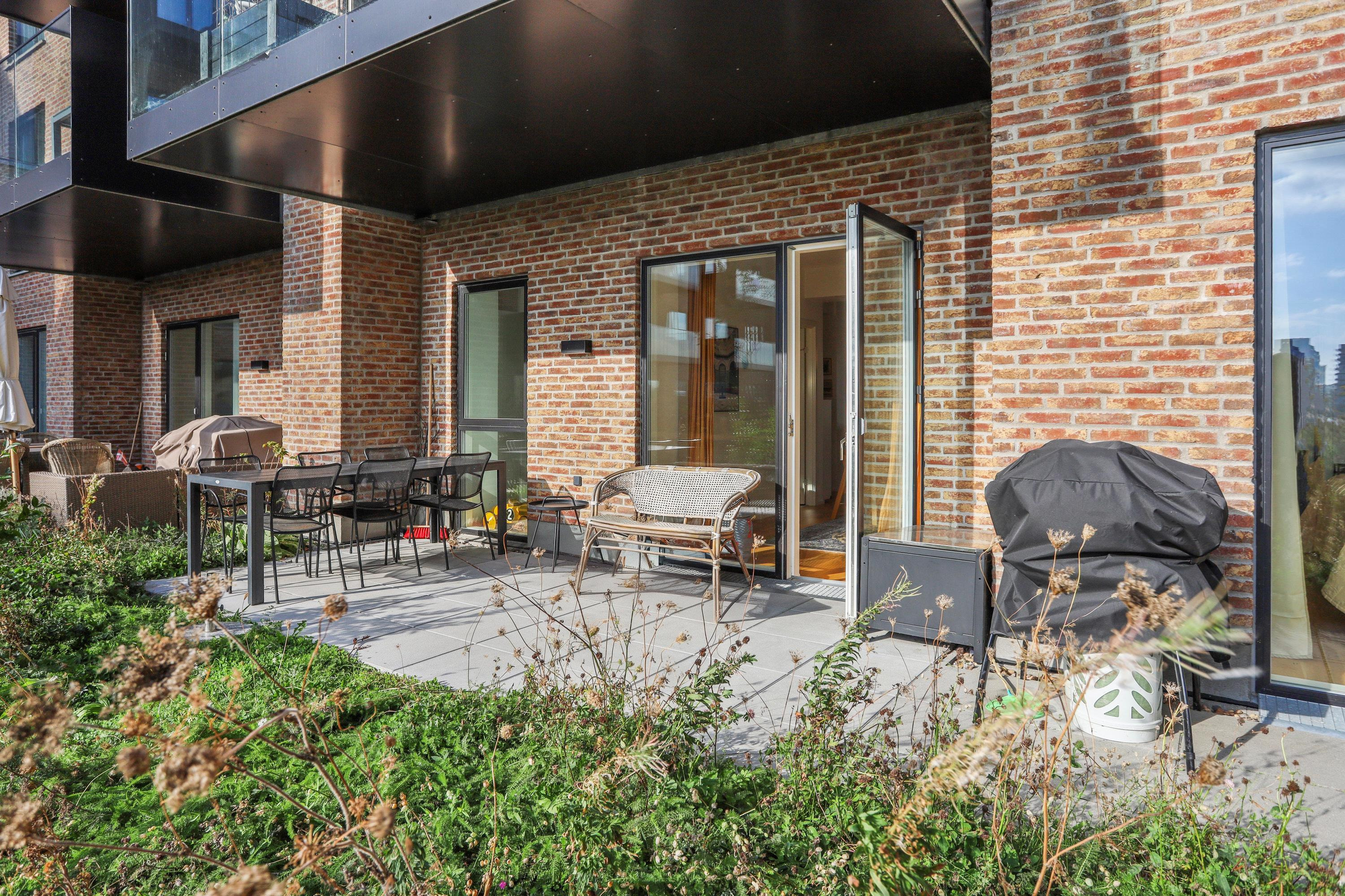 Moderne lejlighed med sydvendt terrasse på Stigsborg Havnefront