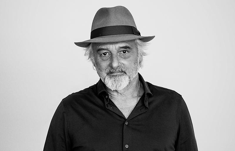 Oplev Allan Olsen solo på Gnisten i Ry