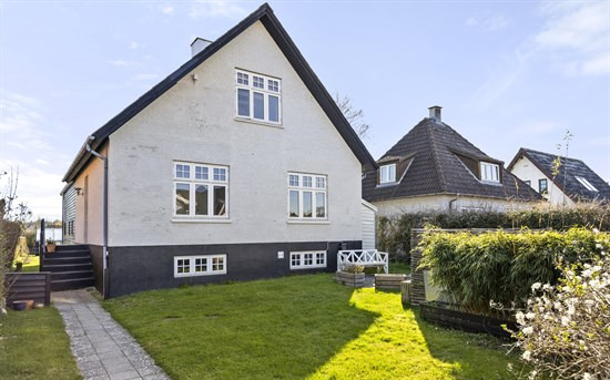 Hansensvej 25 og 4 andre boliger er kommet til salg denne uge i Slagelse - se boligerne her.