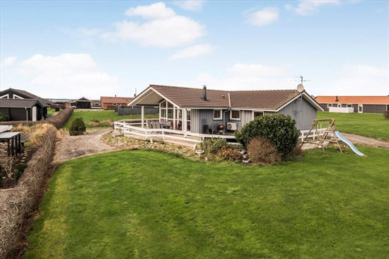 Lerskrænten 13 og 1 anden boliger er kommet til salg denne uge i Vinderup - se boligerne her.