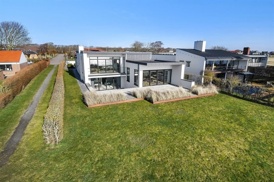 Top 6 over dyreste boliger til salg i Ringkøbing. Priser op til 10.500.000 kr