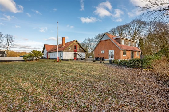 Top 6 over dyreste boliger til salg i Aulum. Priser op til 5.995.000 kr