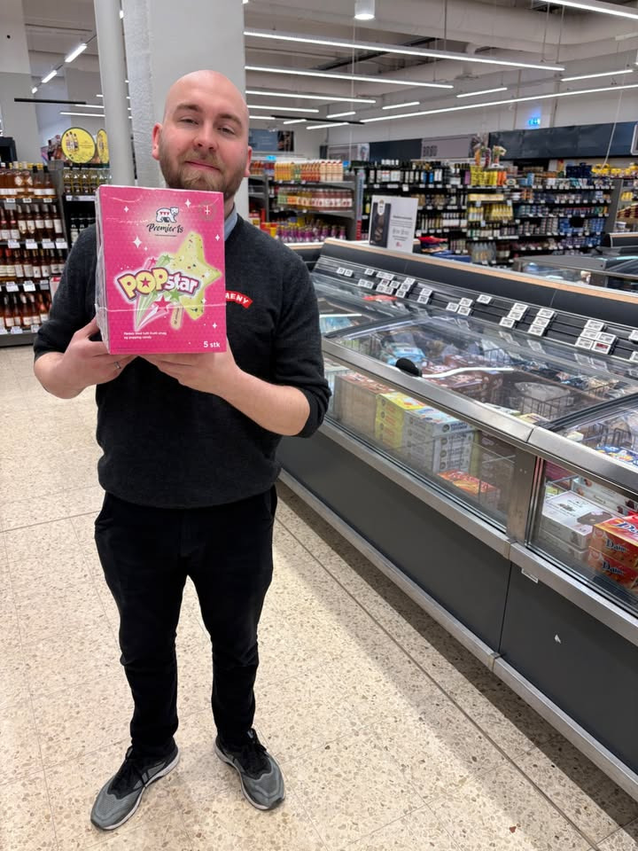 Meny Hobro tilbyder popstar-is til nedsat pris