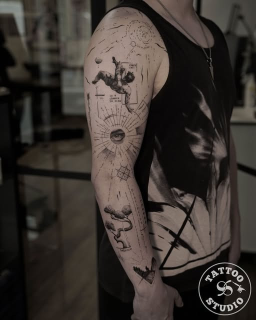 Tattoo Studio 96 Aarhus viser et sleeve med symbolik og personlige detaljer