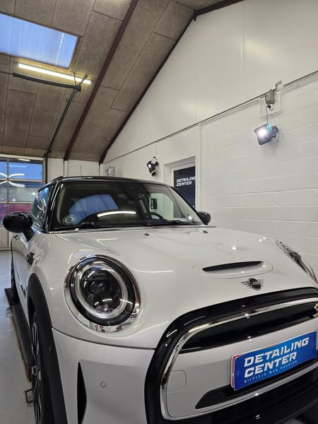 Mini Cooper S skinner med Opti-Coat hos Detailing Center