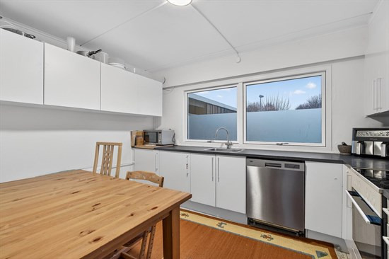 Tjørnevej 8 er til salg for kun 2.695.000 kr.: Se de billigste boliger til salg i Karlslunde her