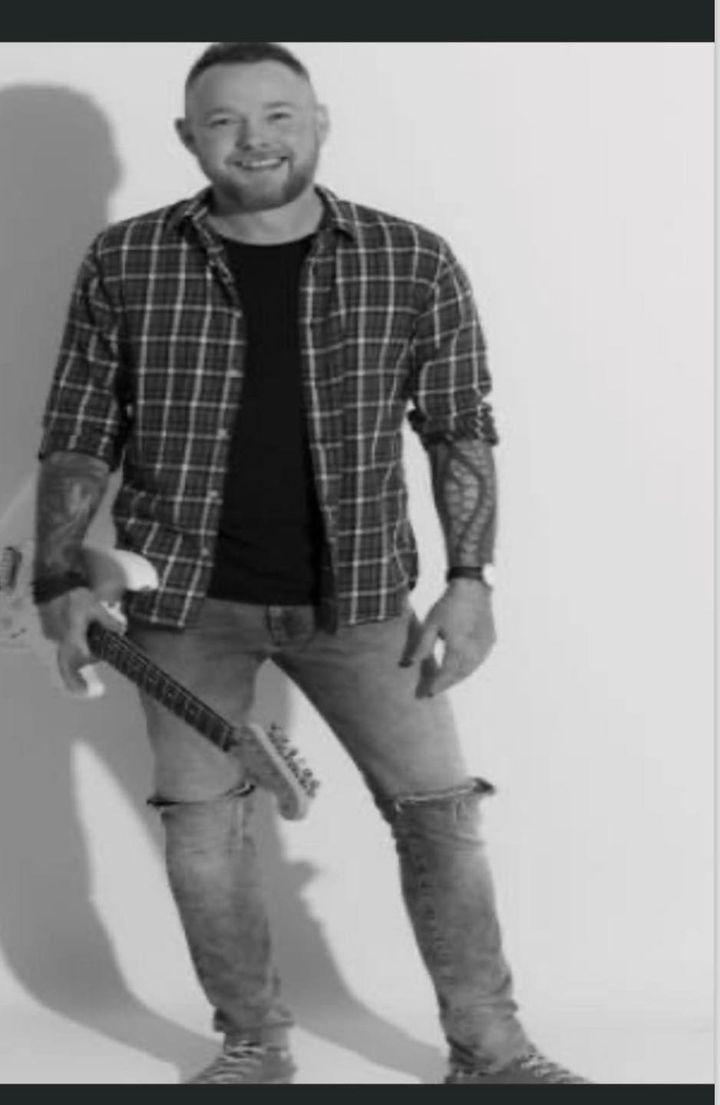 Live-musik på Bjælkehytten: Jesper Daarbak skaber fest fredag d. 4/10-24