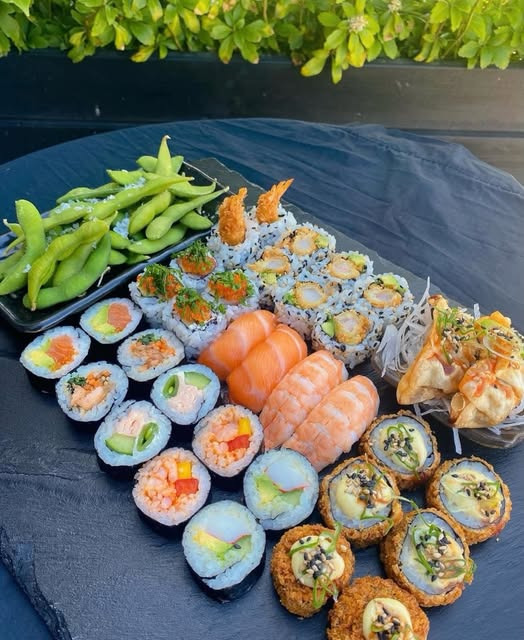 Risskov Sushi ApS præsenterer månedens tilbud på sushi-menu i maj