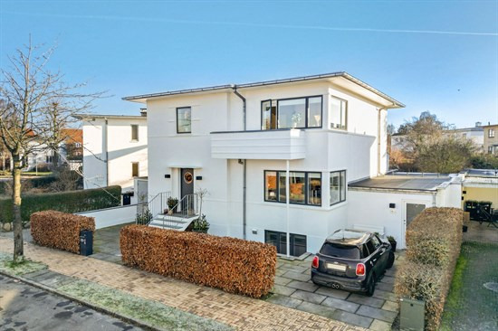 Moltkesvej 4 og 9 andre boliger er kommet til salg denne uge i Odense - se boligerne her.