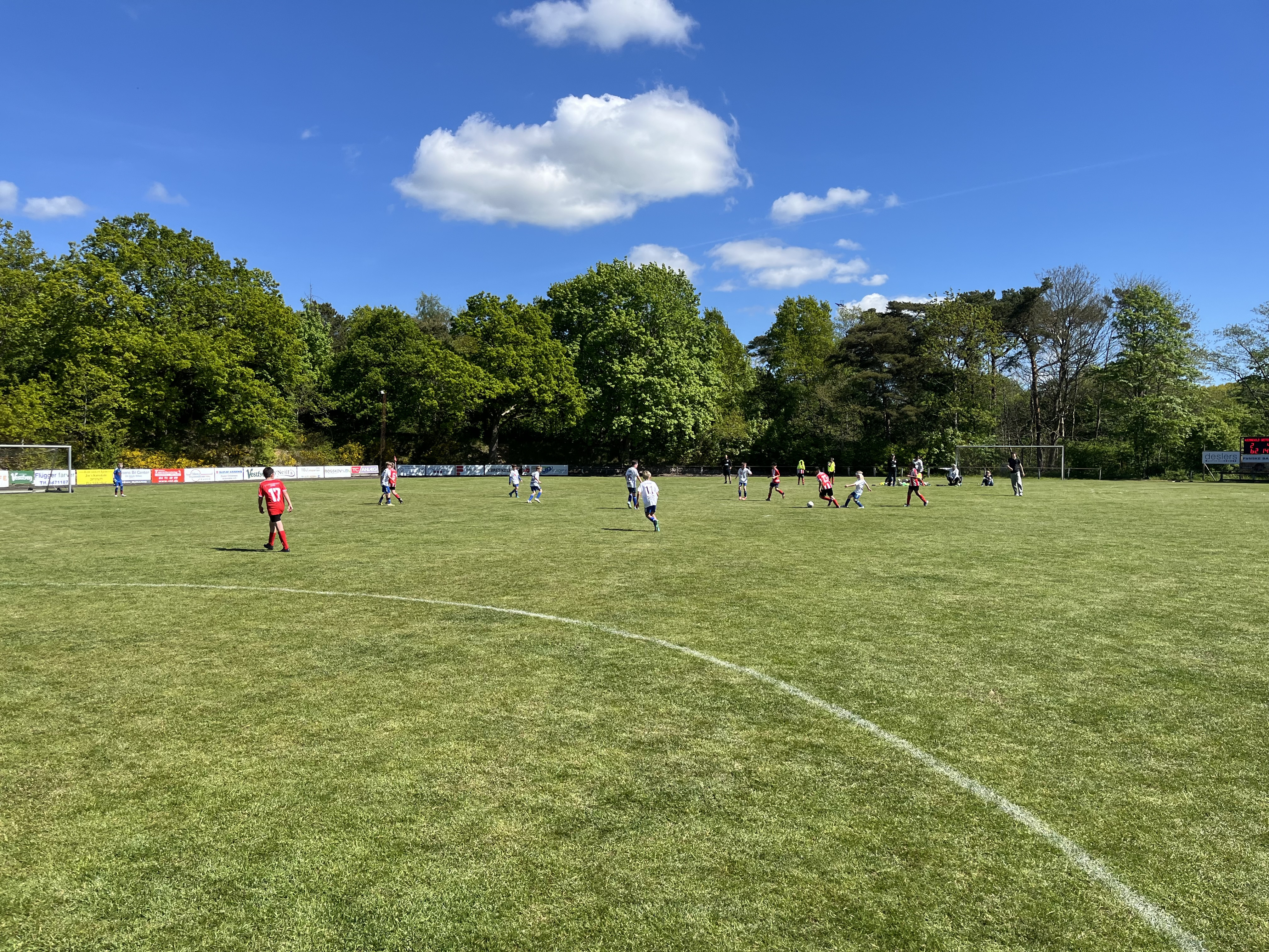Effektivitet og fløjaktioner sikrer sejr til SSV Tommerup U11 over Assens FC