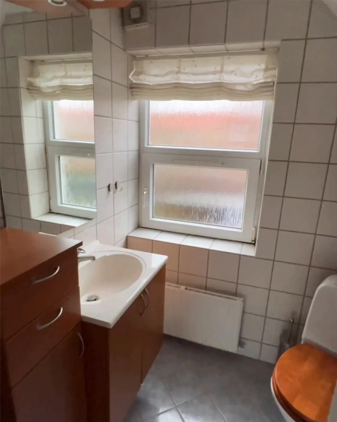 Westergaard Bolig præsenterer: Charmerende villa med muligheder i centrum til salg