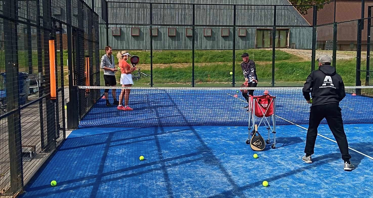Åben hus på padelbaner i Arena Aabenraa