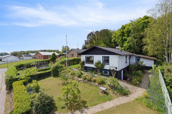 Slettensvej 4 er til salg for kun 298.000 kr.: Se de billigste boliger til salg i Dronninglund her