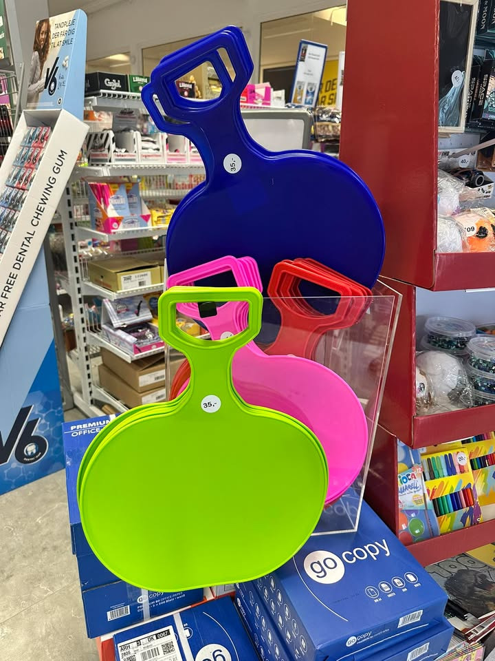 Center Kiosken inviterer til sjov i sneen med nye klassiske kælke