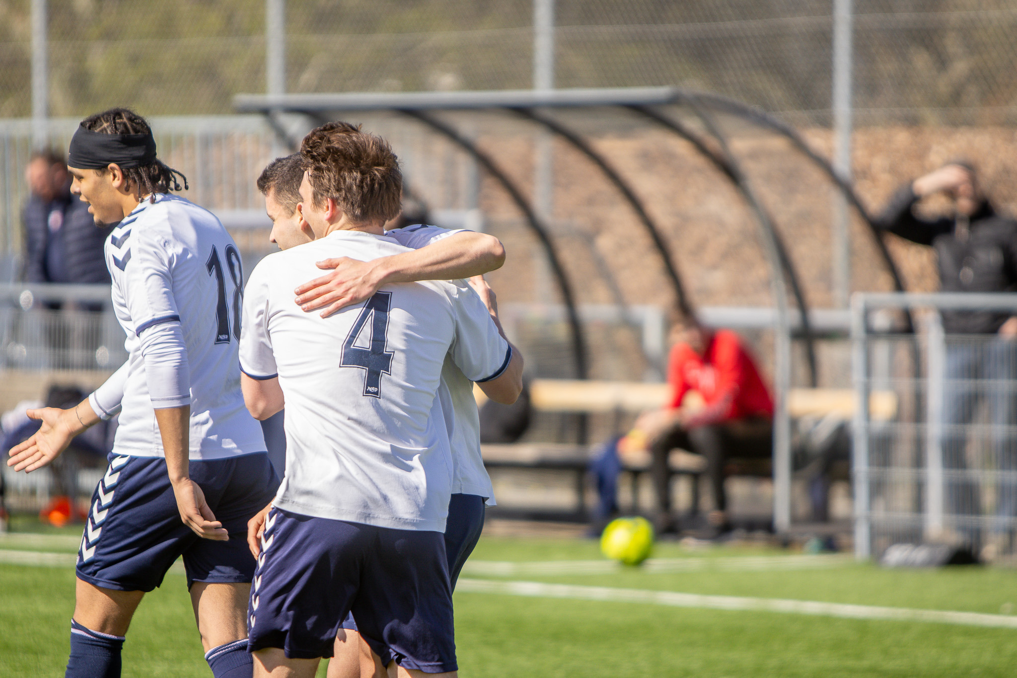 AGF knuser Senior Football Club med 5-1 triumf