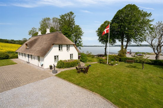 Barsøvej 185 og 1 anden boliger er kommet til salg denne uge i Aabenraa - se boligerne her.