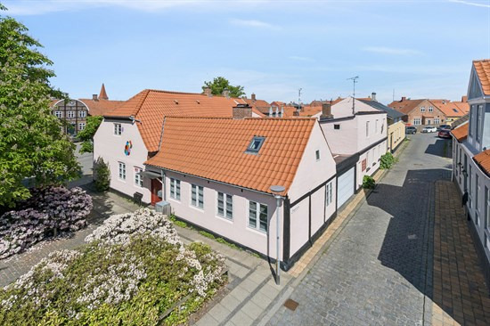 Søndergade 13 og 2 andre boliger er kommet til salg denne uge i Rønne - se boligerne her.