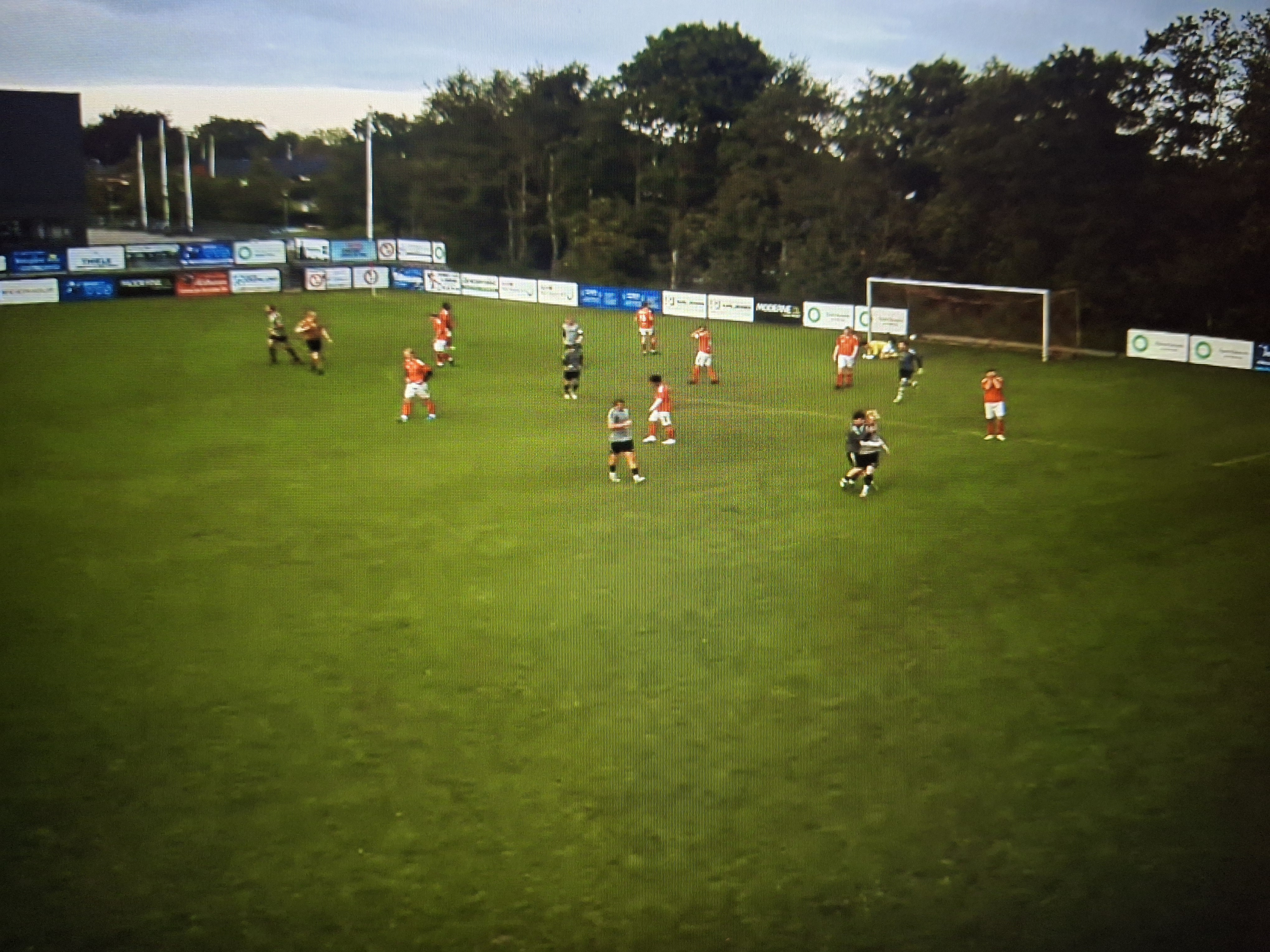 SMIFF vender skuden: Fire mål i slutspurten sikrer sejr mod Rosendal