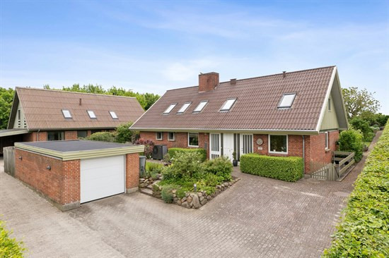Top 6 over dyreste boliger til salg i Hørve. Priser op til 6.195.000 kr