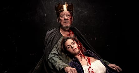 Oplev en komedie- og teateruge i Herning