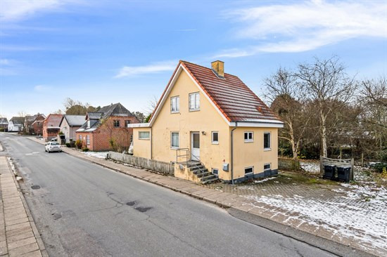 Emmersbækvej 4 er til salg for kun 295.000 kr.: Se de billigste boliger til salg i Hirtshals her