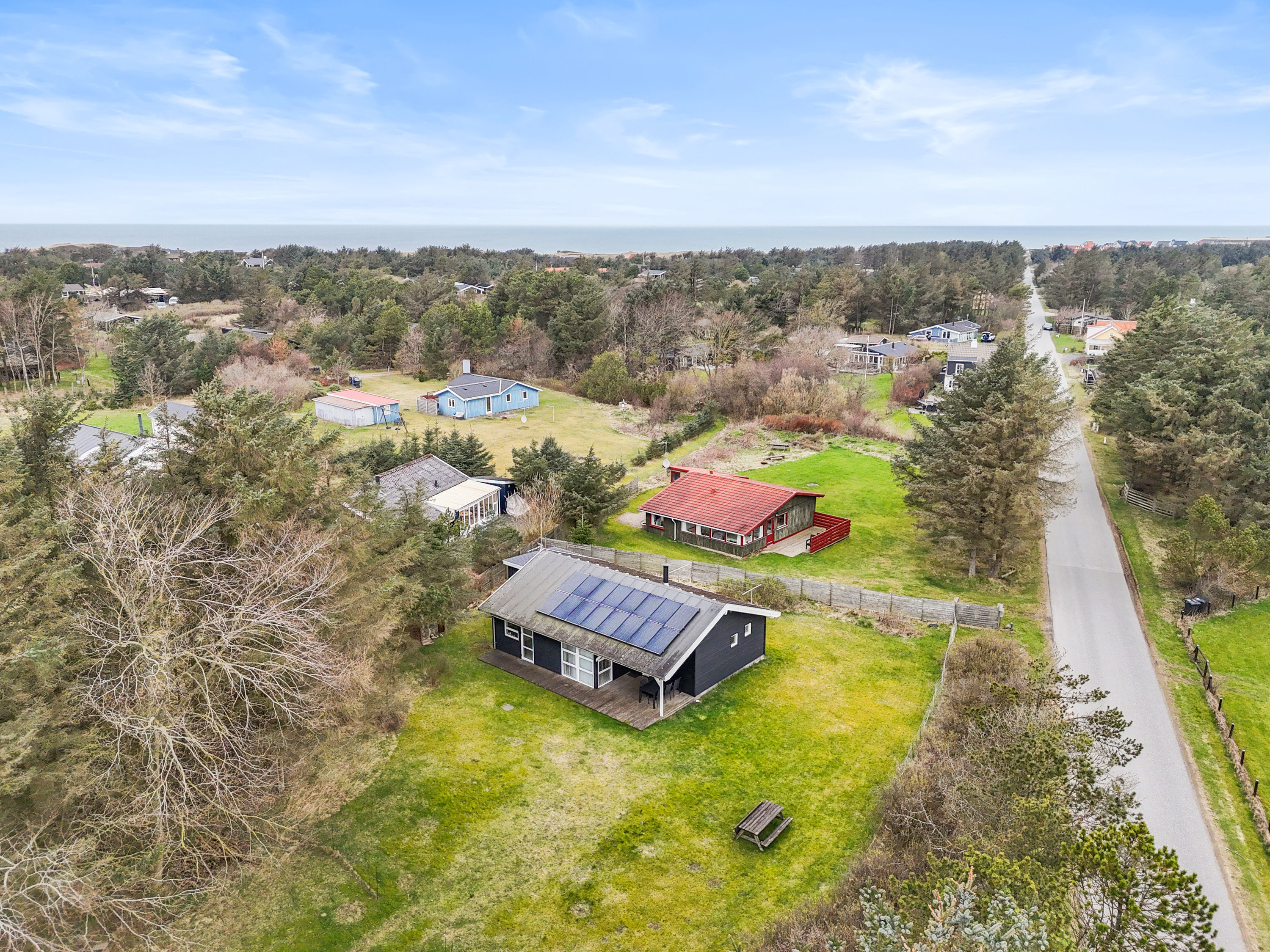 Skovsvinget 2 og 1 anden boliger er kommet til salg denne uge i Løkken - se boligerne her.
