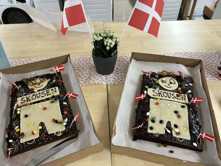 Skousen Risskov fejrer fødselsdag med kage og tilbud i tre uger