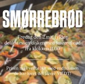 Superbrugsens delikatesse byder på knivskarpt smørrebrød i Dronninglund på fredag