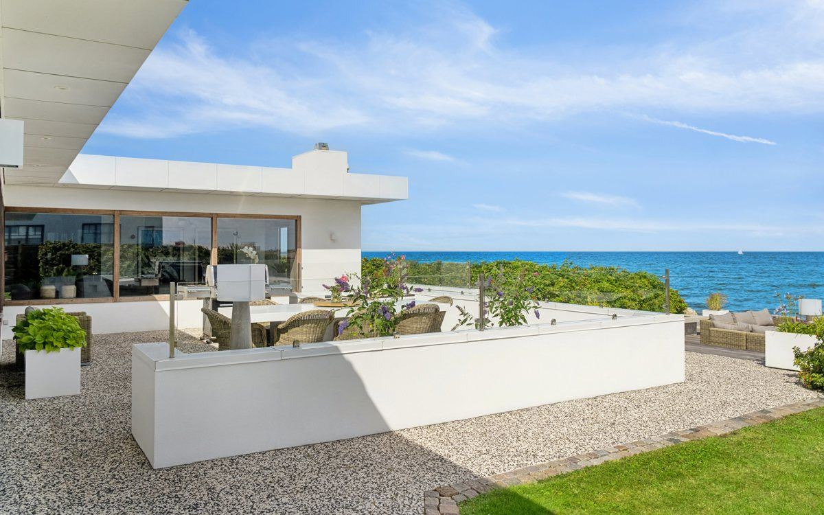 A W Holmsvej 7 til salg for 34,8  mio. kroner - Se 5 andre boliger til salg i Gilleleje