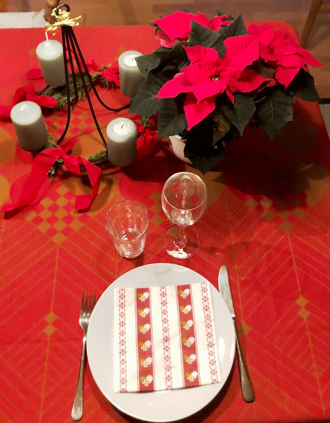 Julemiddag med underholdning i Fårup-Sabro Sognegård