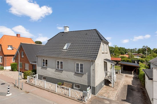 Top 6 over dyreste boliger til salg i Gadstrup. Priser op til 13.950.000 kr