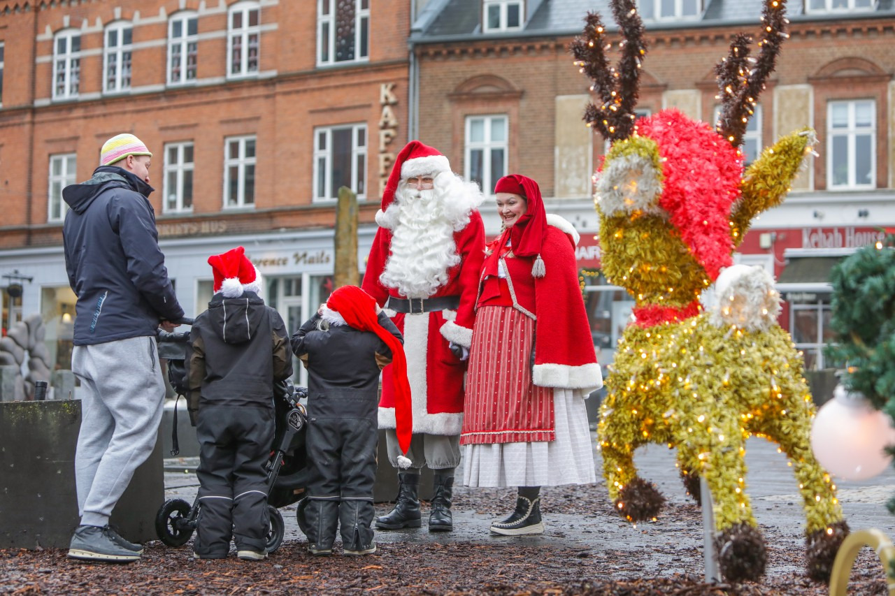 Julestemning i Slagelse: Mød julemanden og Jumpin' Jacks